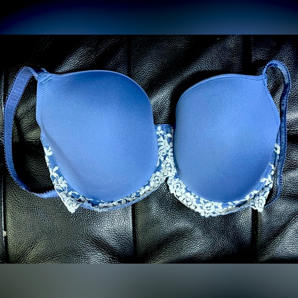 Wacoal Intimates & Sleepwear Nwt 32ddd Wacoal Bra Blue White New